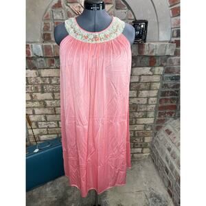 nightgown satin lace collar pink floral